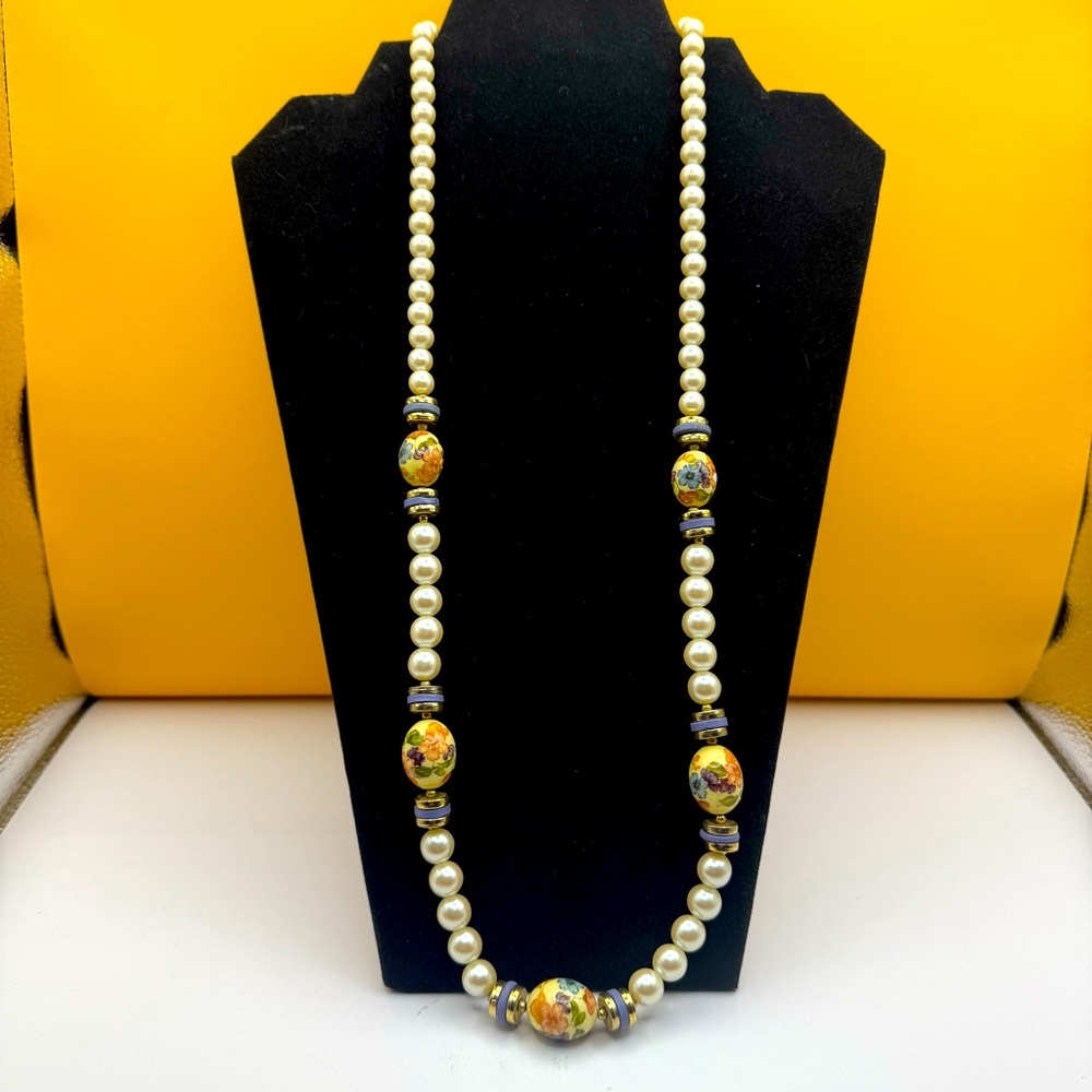 Japan Simulated Pearl Floral Porcelain Bead Necklace 30